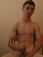 clipz wanking abs bareback hard-core coy moon