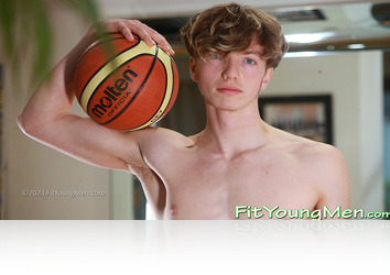 Sunday, April 23rd: Fin Brown - Tall & Athletic Basketball Player Shows off his Skills & Lean Body